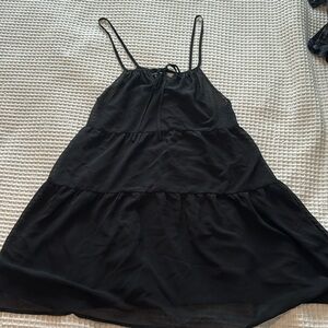KENDALL AND KYLIE BLACK swim cover up M
